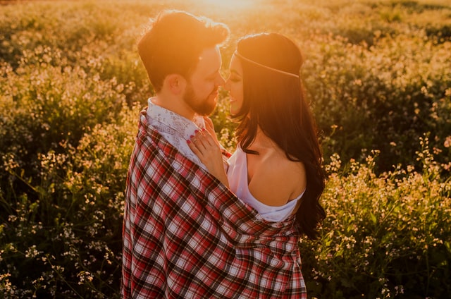 Love rituals – Obtain love from a specific person fast