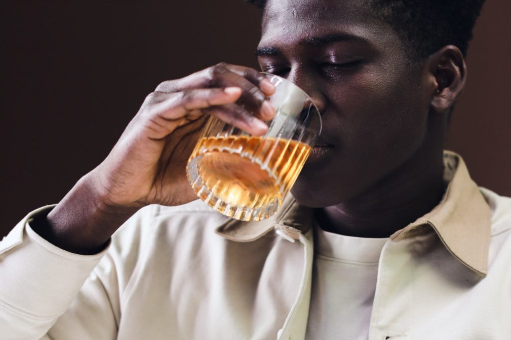 Stop Partner who drinks too much using this African method