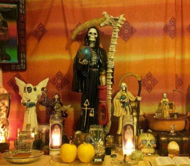 Powerful Santa Muerte Prayers for Money