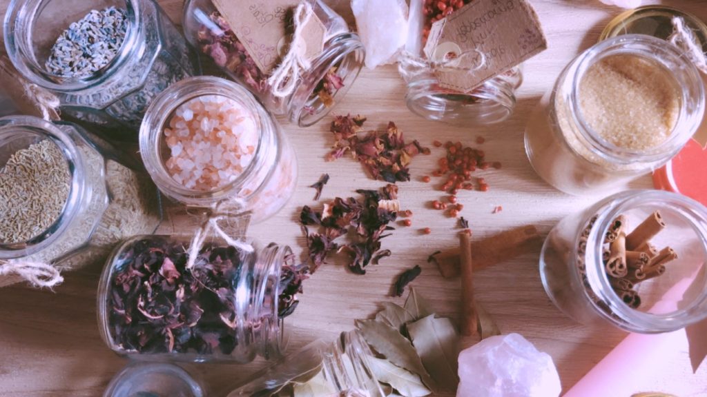 Spell Jar Recipes for Love, Money, Protection
