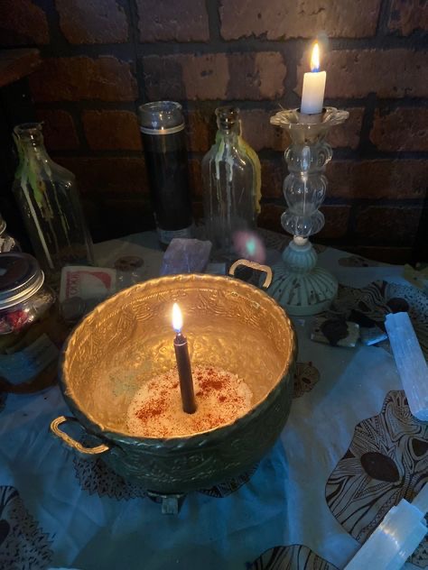Bay Leaf Money Spells: A Simple Ritual for Wealth 2025